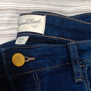 Universal thread jeans sz 12/31